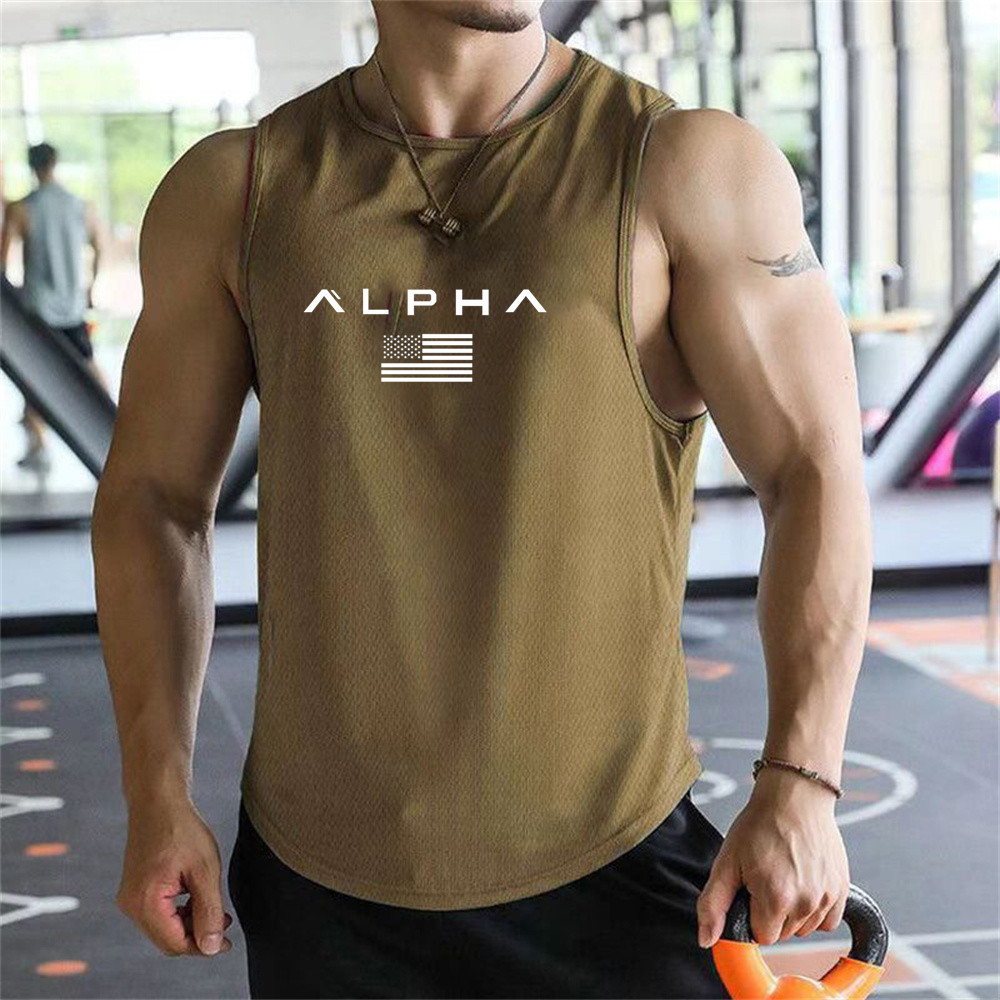 قميص رياضي رجالي أوروبي الحجم  - مراجعة Undershirt Crew Neck وسعره